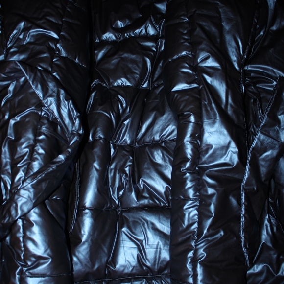 💫🎉HP💫🎉LOVERS + FRIENDS Calla Lily Belted Puffer - Picture 6 of 8